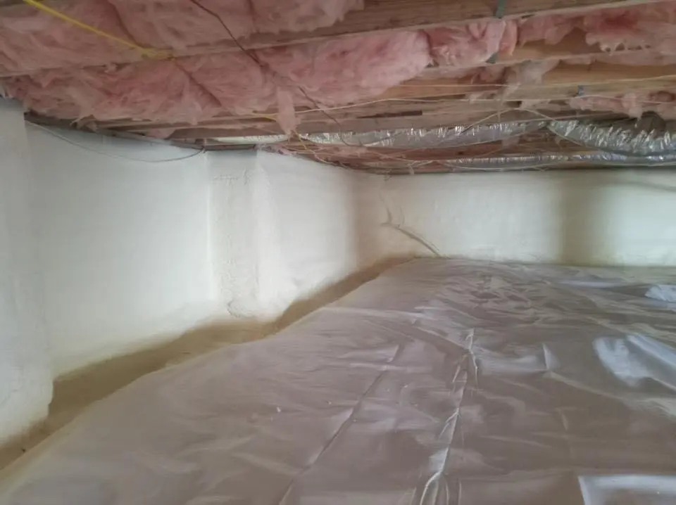 Crawl space encapsulation with closed-cell spray foam for Roof Maintenance in Seminole